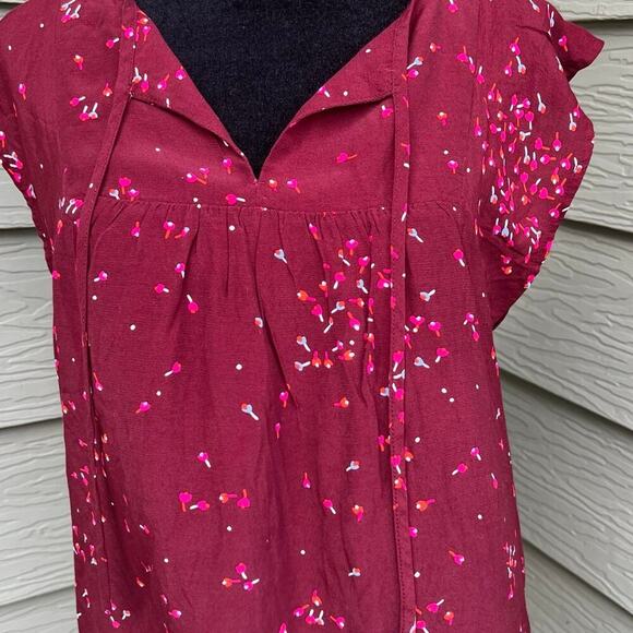 GAP blouse, V-neck, Maroon multicolor short sleeve women's size S, NWT - Picture 1 of 8